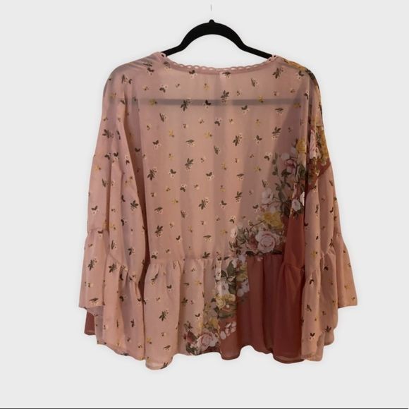 Rose Pink Floral Boho Cropped Kimono - Picture 3 of 4